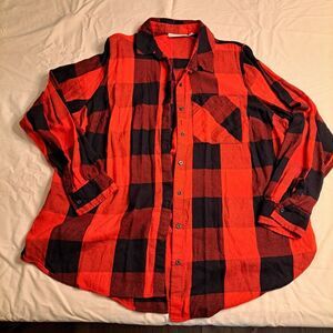 EVRI size 1X Red & Black Buffalo Plaid Hi-Lo Button Check Front Lumberjack Shirt